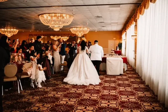 Gallery Image #slidesGrid3